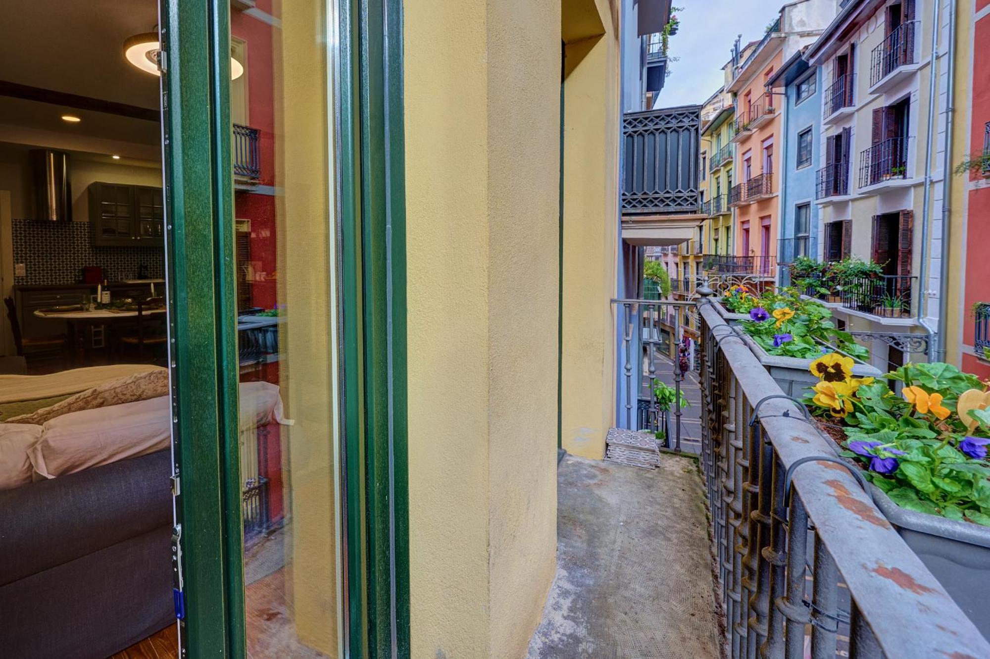 Heart Of Pamplona Apartments IV By Clabao Buitenkant foto